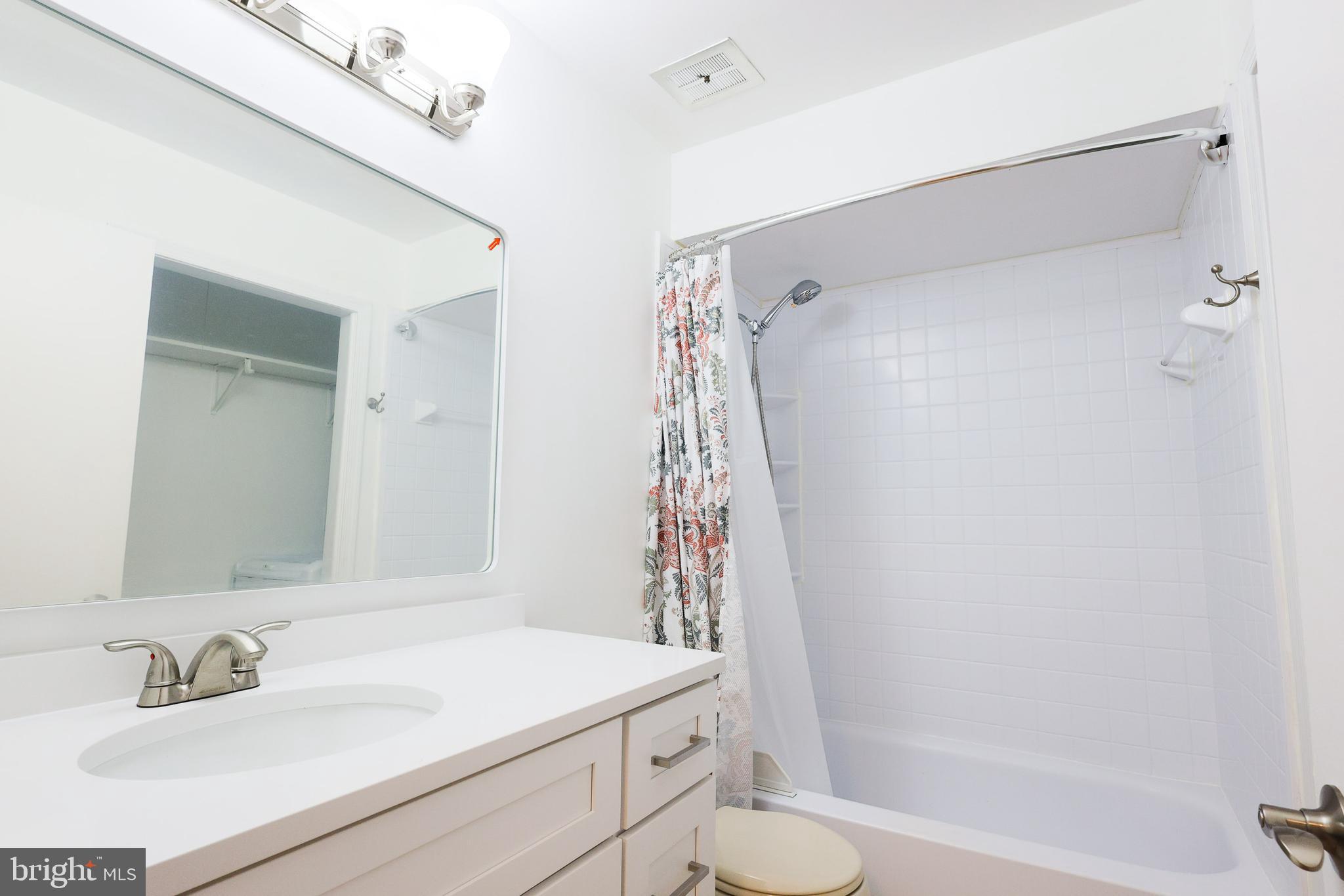 8360 Forrester Boulevard, Unit 472 Springfield, VA 22152 - Photo 12 of 15