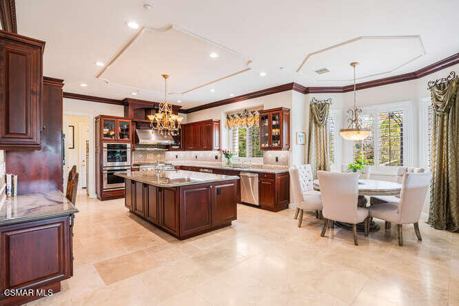 5326 Calarosa Ranch Road Camarillo, CA 93012 - Photo 16 of 83 5326 Calarosa Ranch Road