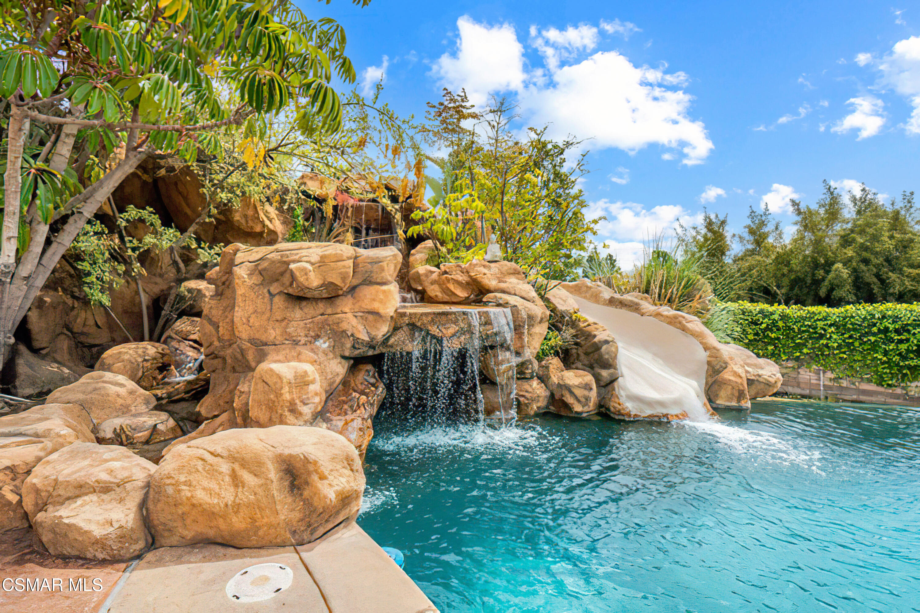 5326 Calarosa Ranch Road Camarillo, CA 93012 - Photo 61 of 83 Waterfall/Grotto