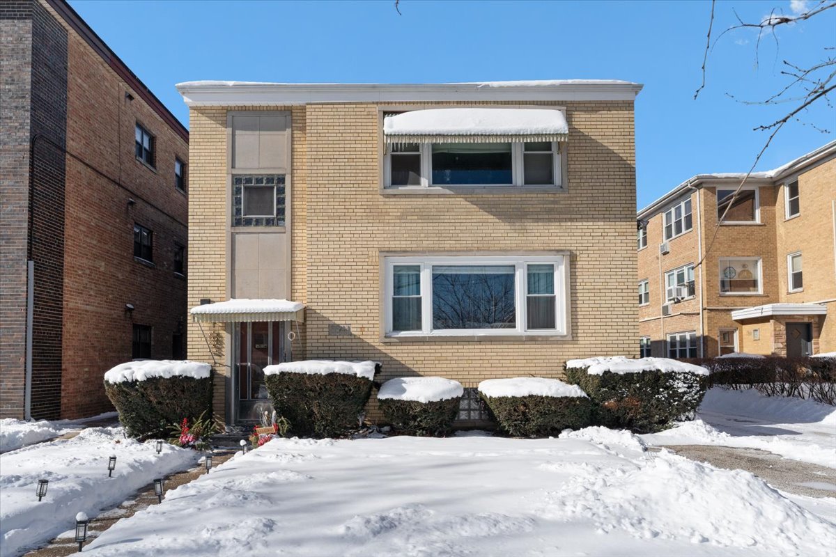 8644 Niles Center Road Skokie, IL 60077 - Photo 2 of 31