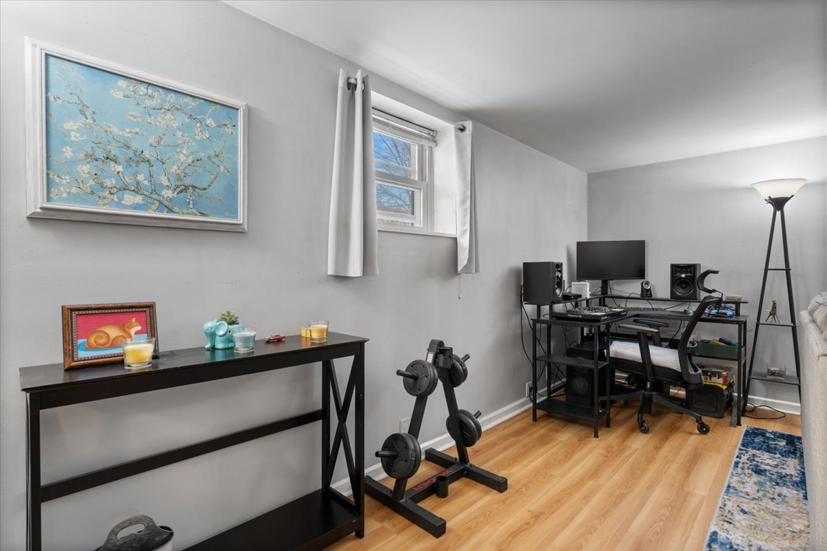 8644 Niles Center Road Skokie, IL 60077 - Photo 21 of 31