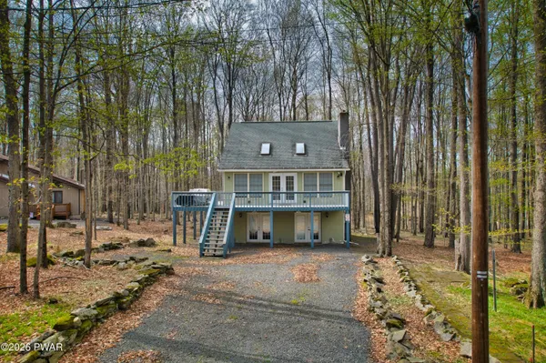 $351,000 | 9 Oakwood Court, Lake Ariel, PA 18436