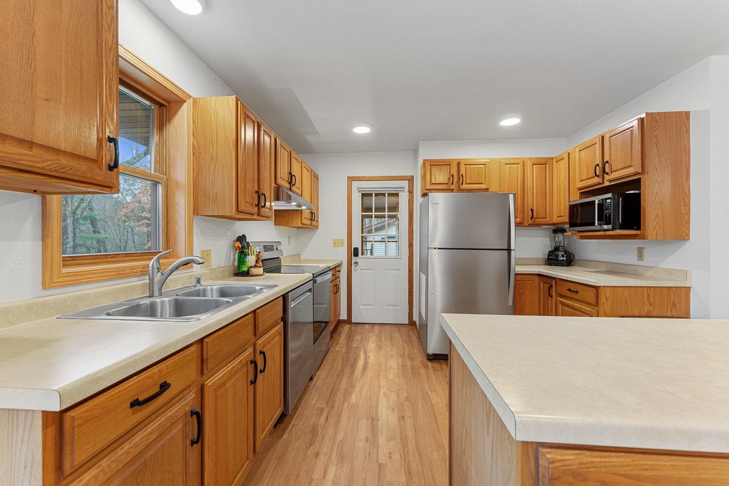 E9659 Whitetail Court Reedsburg, WI 53959 - Photo 13 of 57