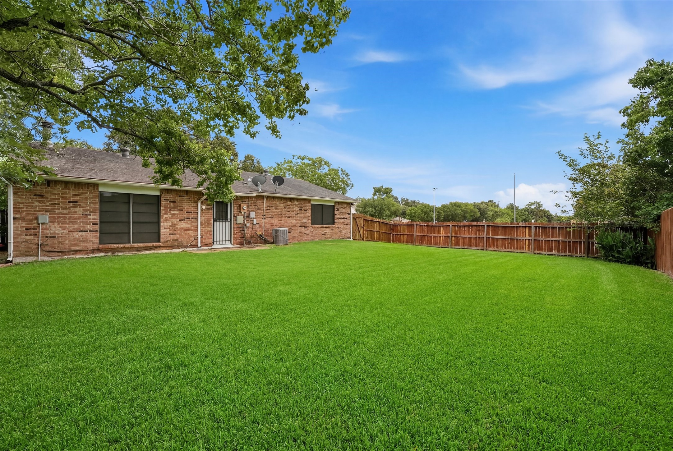 4850 Raven Ridge Drive Houston, TX 77053 - Photo 22 of 23