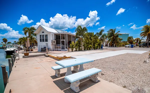 $480,000 | 701 Spanish Main Drive, Unit 432, Cudjoe, FL 33042