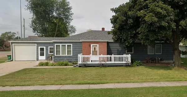 $205,000 | 201 North Front Street, Okabena, MN 56161
