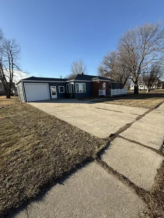 $195,000 | 201 North Front Street, Okabena, MN 56161