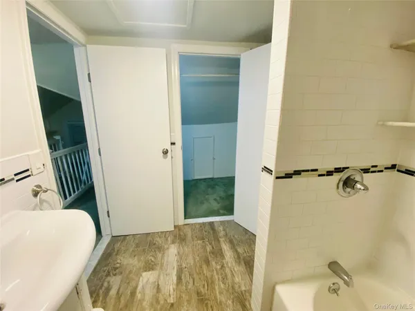 $3,450 | 69 Grand Avenue, Rockville Centre, NY 11570