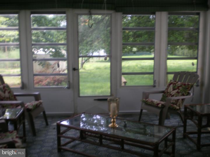15 Hilltop Road Ewing, NJ 08638 - Photo 14 of 20 Sun Room