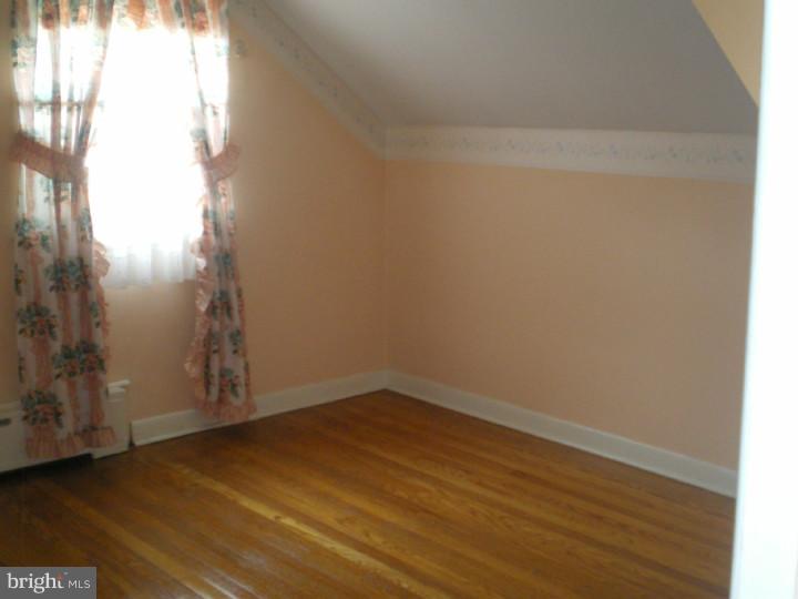15 Hilltop Road Ewing, NJ 08638 - Photo 17 of 20 Bedroom 2