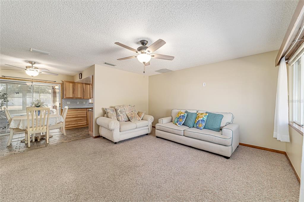 8172 Southwest 107th Place Ocala, FL 34481 - Photo 12 of 54