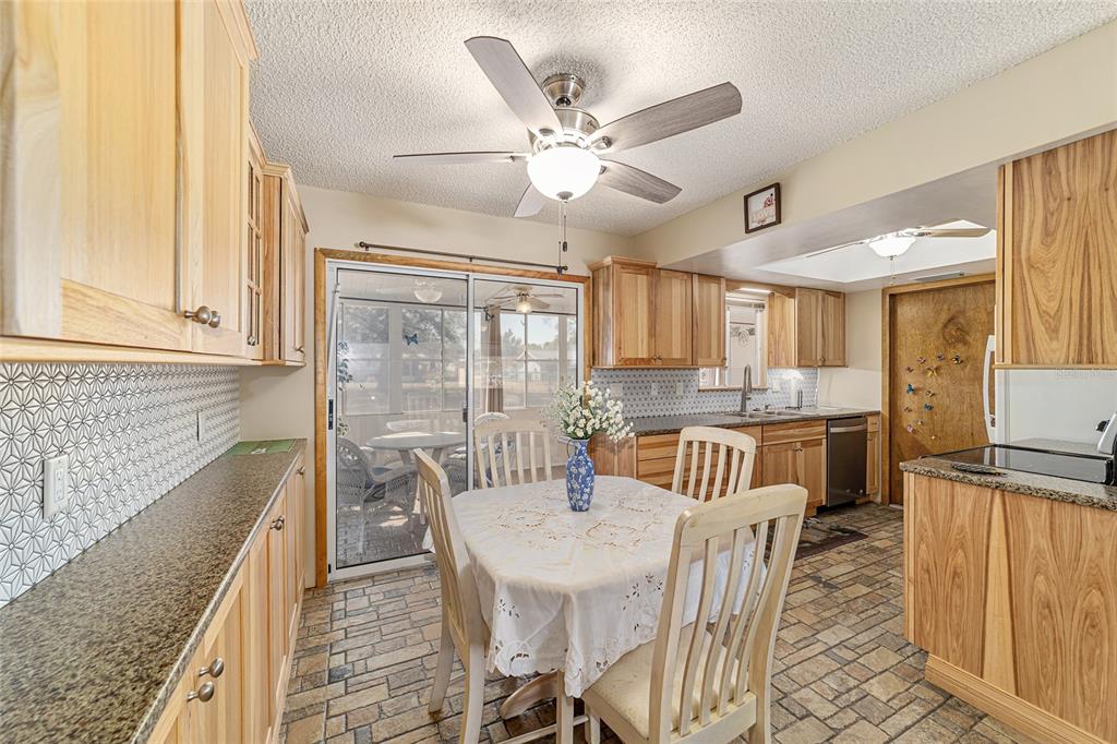 8172 Southwest 107th Place Ocala, FL 34481 - Photo 17 of 54