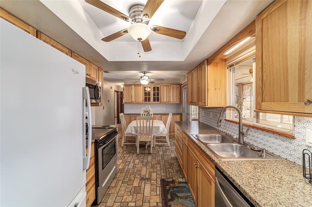 8172 Southwest 107th Place Ocala, FL 34481 - Photo 23 of 54