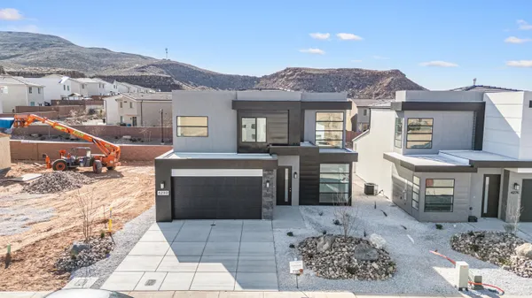 $480,000 | 325 Desert Reflection Street, St. George, UT 84790