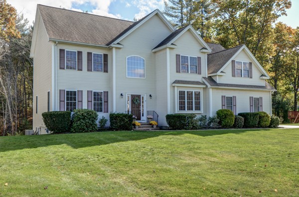 13 Mary Shepherd Road Littleton, MA 01460 - Photo 1 of 30 Gallery Image 1