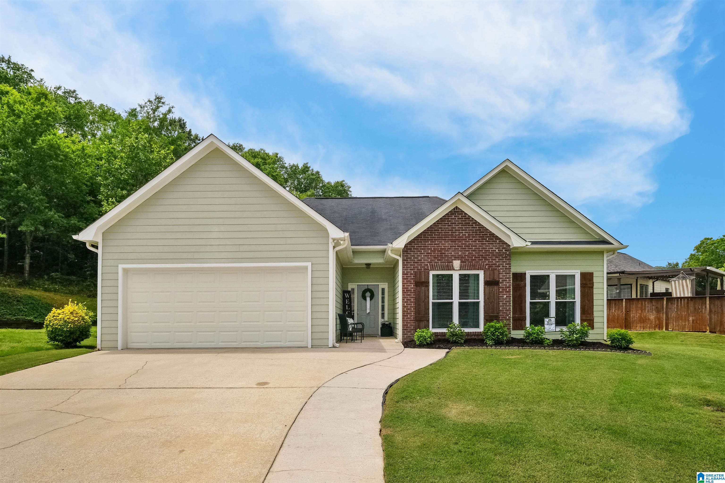 214 Stonehaven Trace Pelham, AL 35124 - Photo 3 of 39