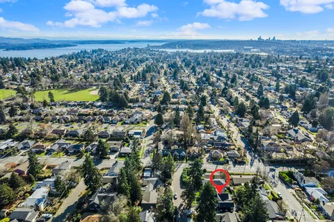 $2,099,000 | 7511 41st Avenue Northeast, Seattle, WA 98115