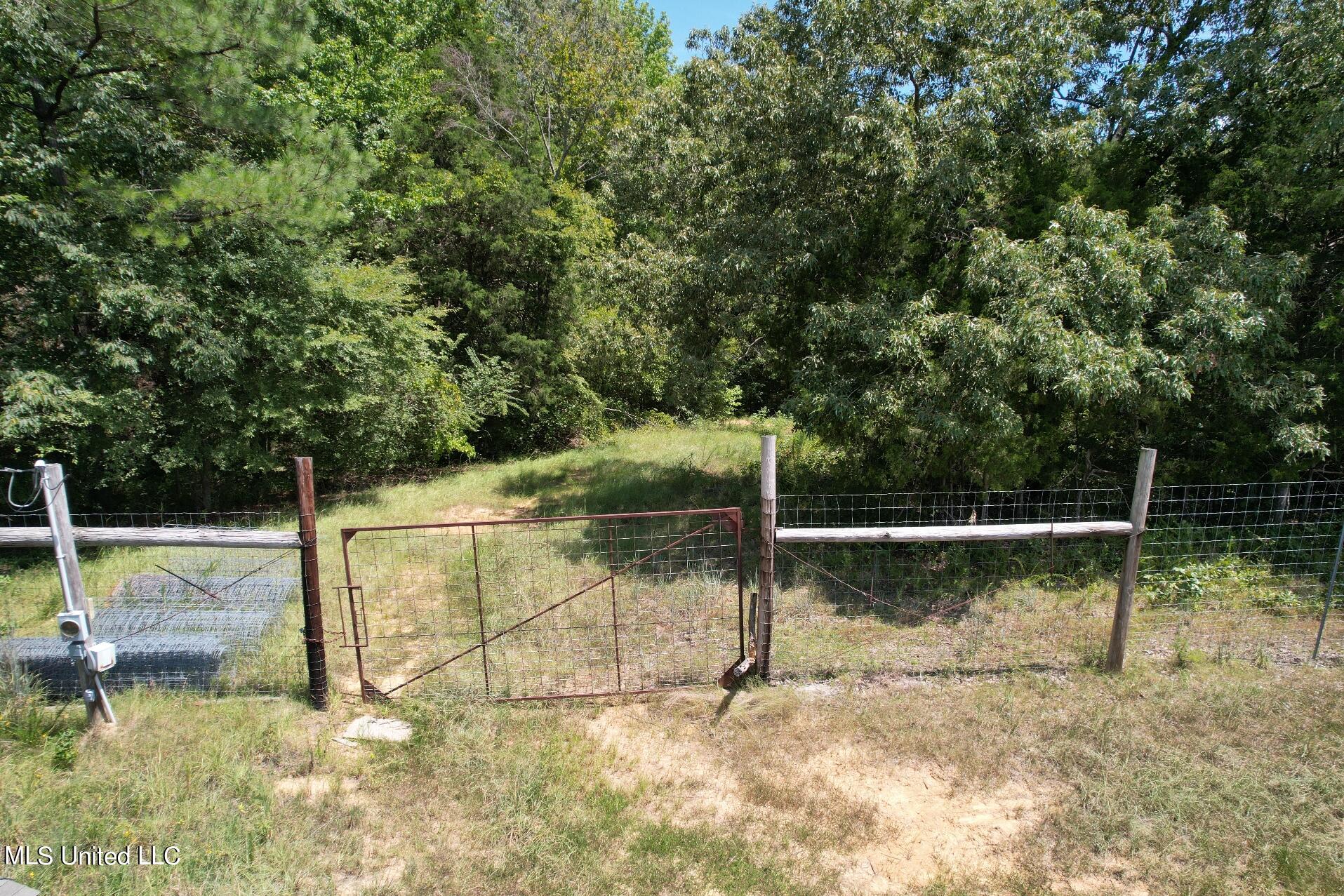 525 Franklin Road Batesville, MS 38606 - Photo 18 of 25 DJI_0145-2
