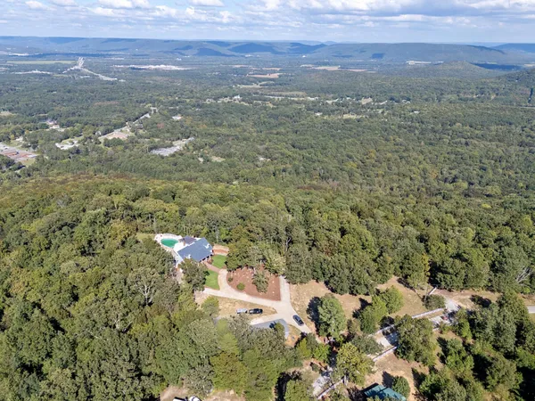 $1,700,000 | 583 Bell Point Road, Laceys Spring, AL 35754