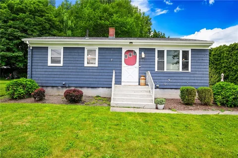 $524,900 | 27 Alan Avenue, Portsmouth, RI 02871