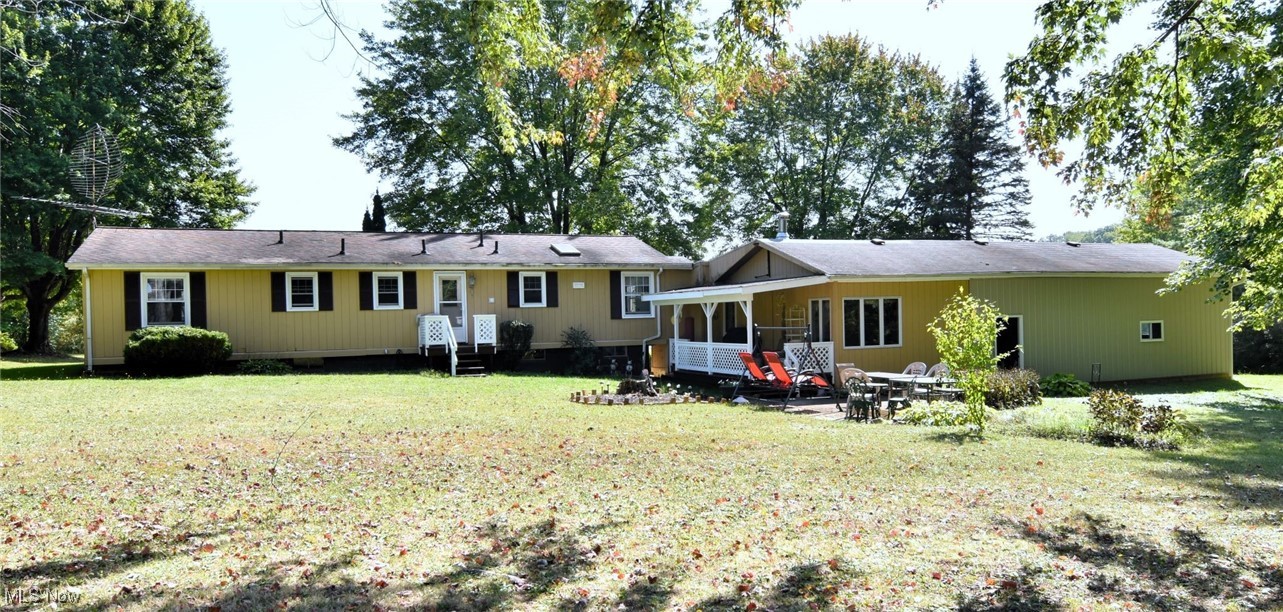 9843 Limeridge Road Mantua, OH 44255 - Photo 35 of 38