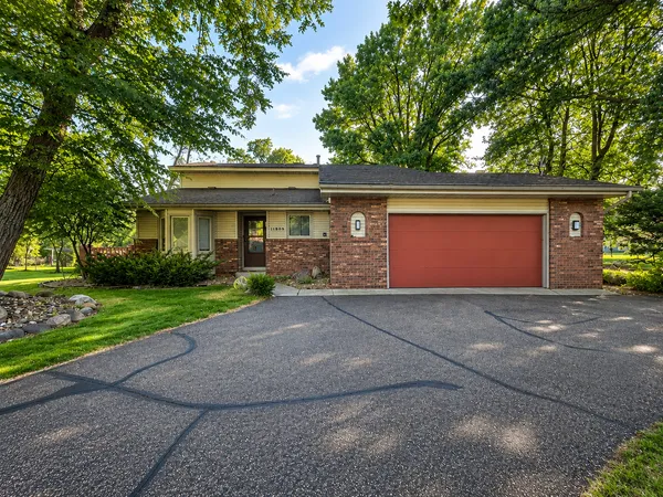 $395,000 | 11809 Edgewood Avenue North, Champlin, MN 55316