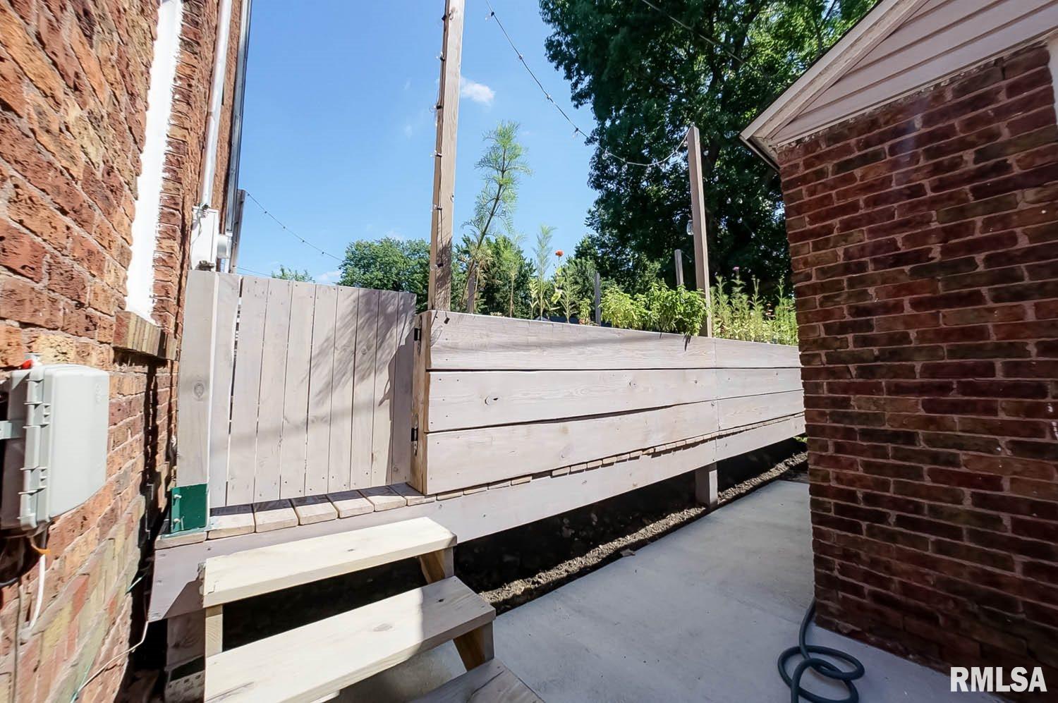 2526 South 7th Street Springfield, IL 62703 - Photo 13 of 48