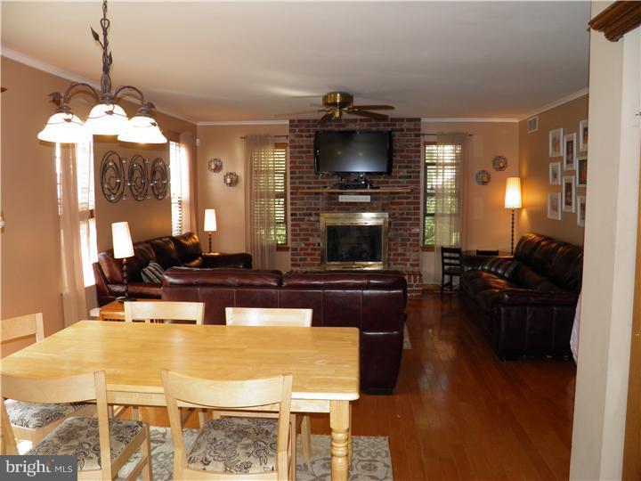 15 Pheasant Road Clementon, NJ 08021 - Photo 5 of 25
