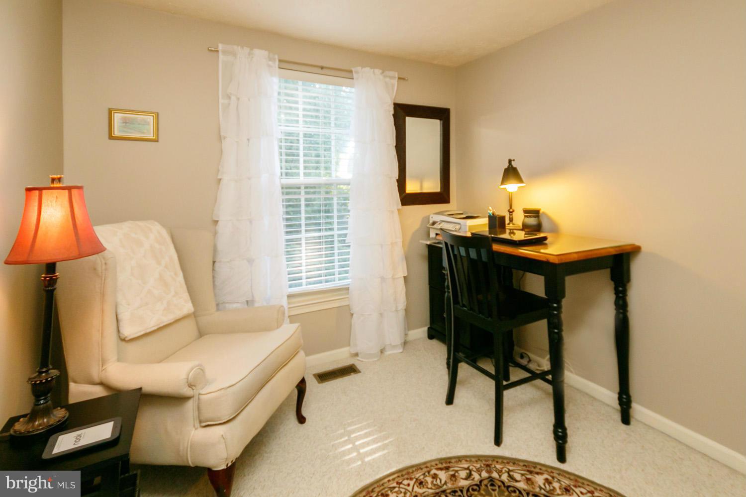 596 Quaker Ridge Court Arnold, MD 21012 - Photo 26 of 30 2nd Upper Level Bedroom or Possible Study