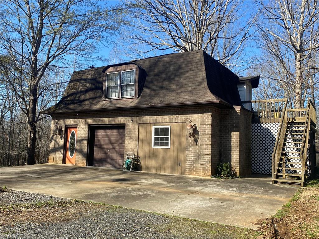 552 Easley Road Eden, NC 27288 - Photo 3 of 6 Detached Garage with upstairs apartment. Downstairs has now been converted to 1BR/1 BA living quarters.