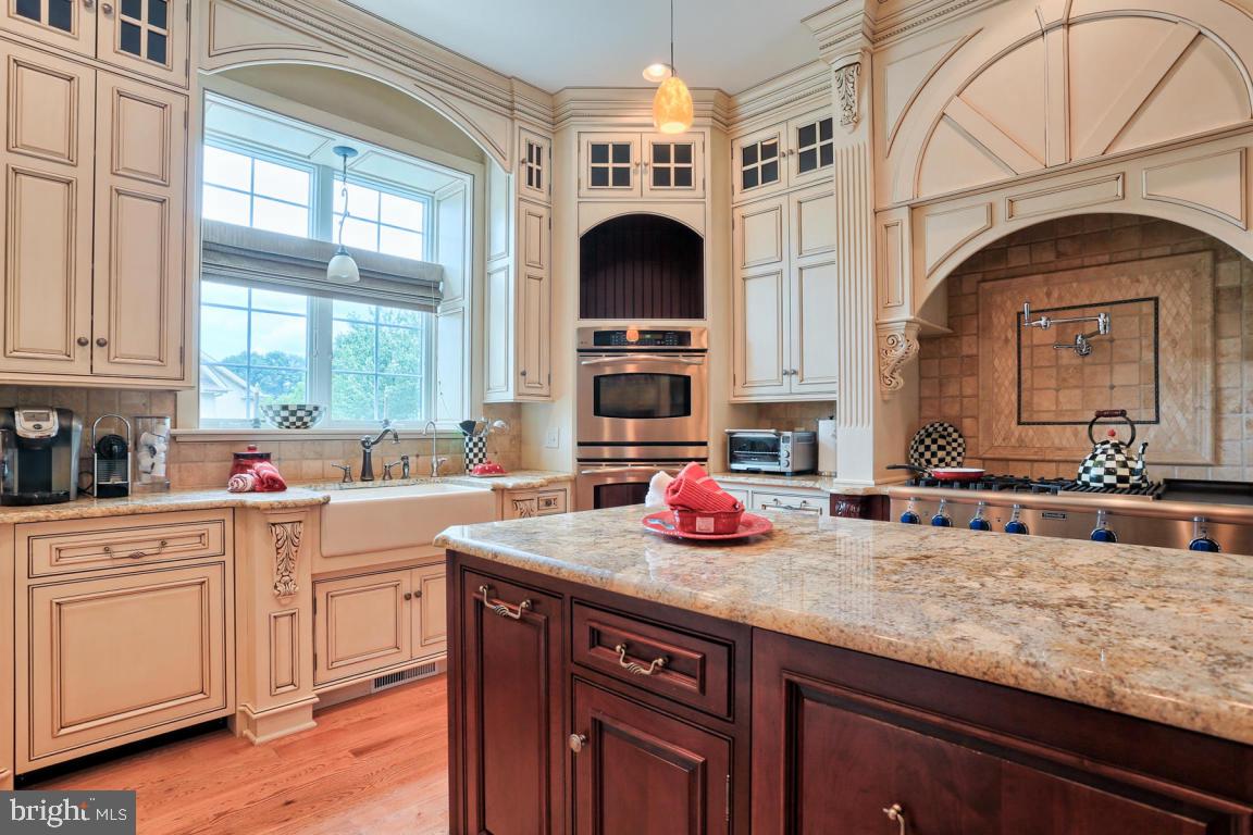 28 Sunset Circle Lititz, PA 17543 - Photo 2 of 37 Gallery Image 2