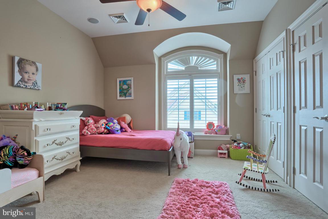 28 Sunset Circle Lititz, PA 17543 - Photo 24 of 37 Gallery Image 24