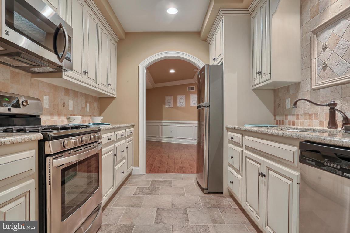 28 Sunset Circle Lititz, PA 17543 - Photo 31 of 37 Gallery Image 31