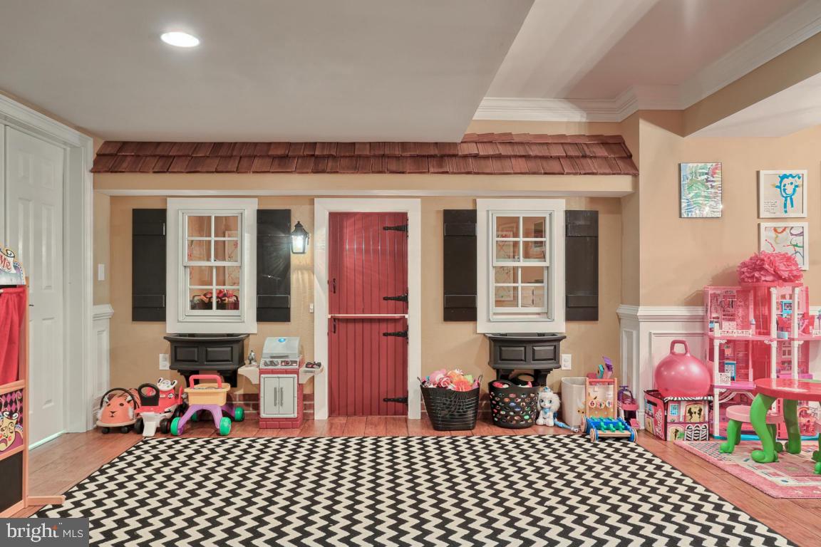 28 Sunset Circle Lititz, PA 17543 - Photo 33 of 37 Gallery Image 33