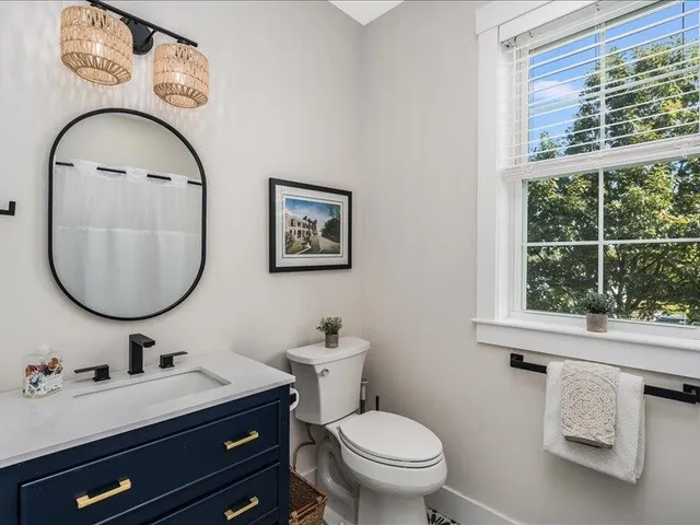 $595,000 | 87 South Main Street, Unit 2, Concord, NH 03301