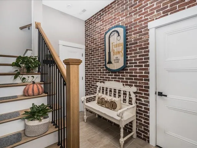 $595,000 | 87 South Main Street, Unit 2, Concord, NH 03301