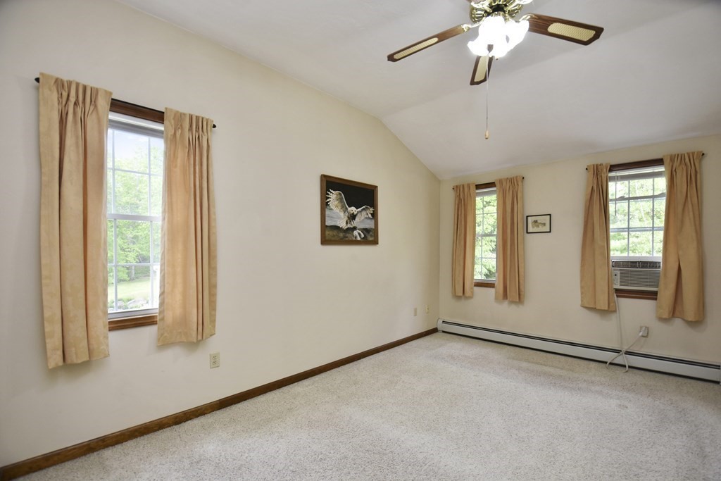 78 New Boston Road Dudley, MA 01571 - Photo 8 of 28 Gallery Image 8
