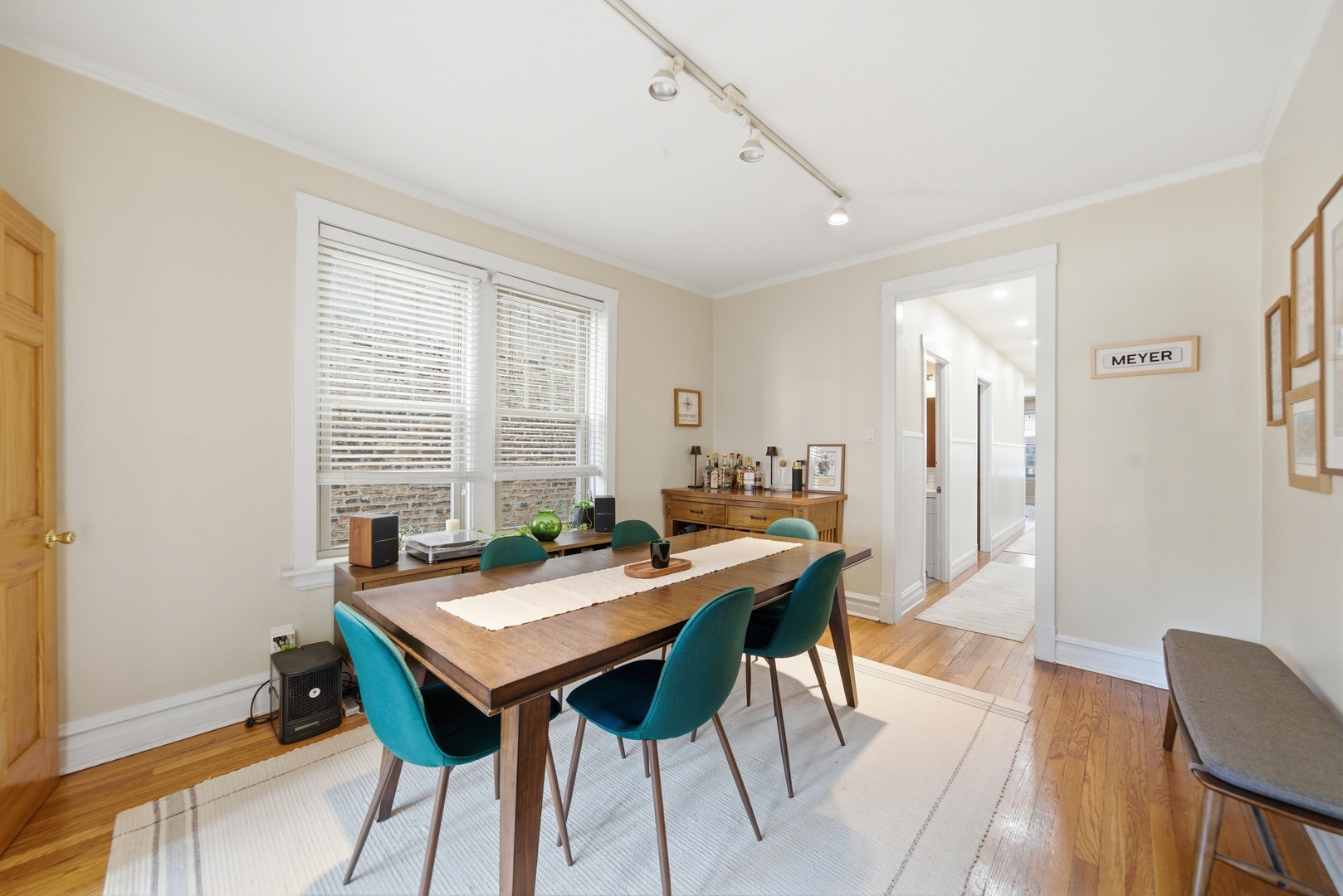 1539 West Addison Street Chicago, IL 60657 - Photo 13 of 40