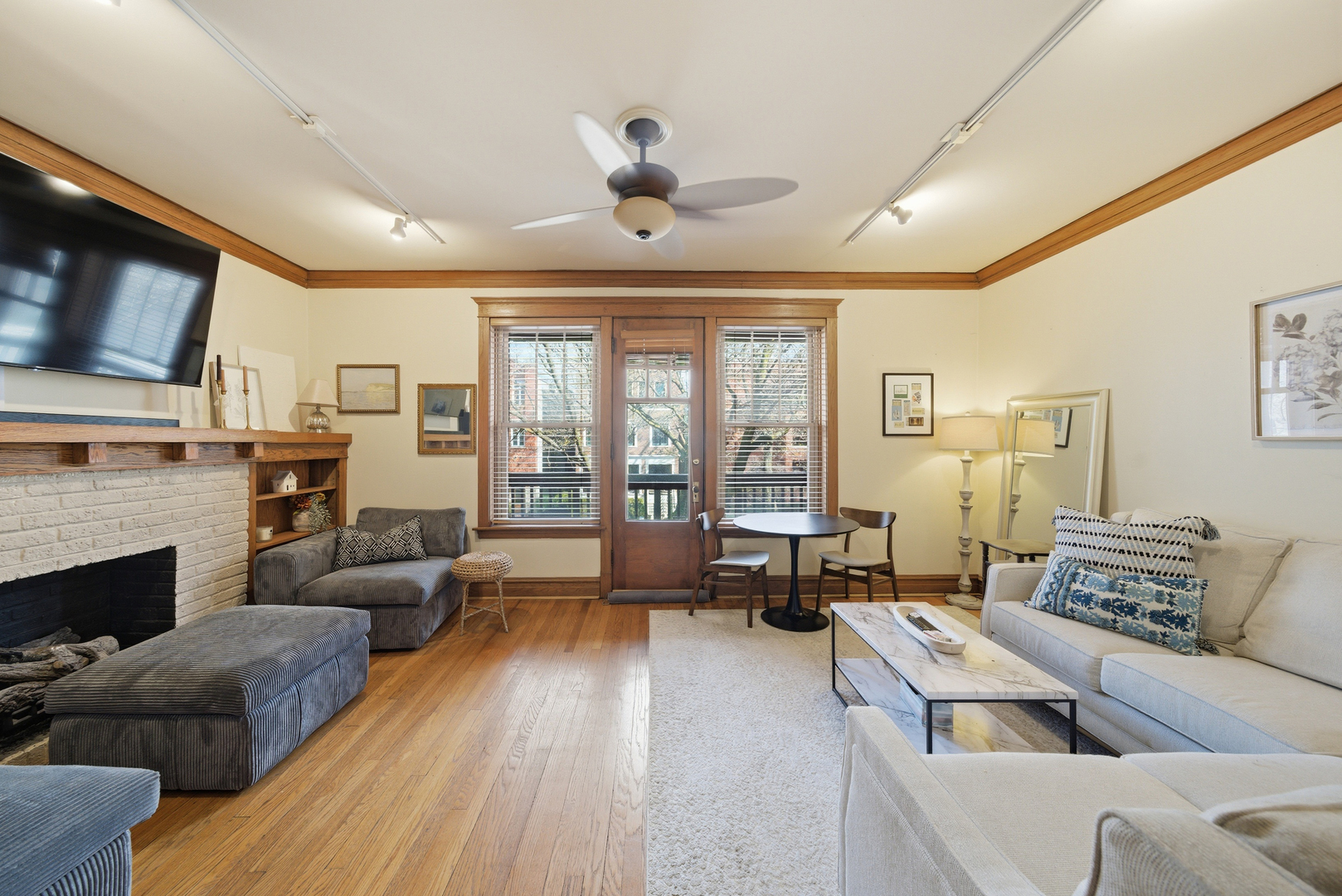 1539 West Addison Street Chicago, IL 60657 - Photo 19 of 40