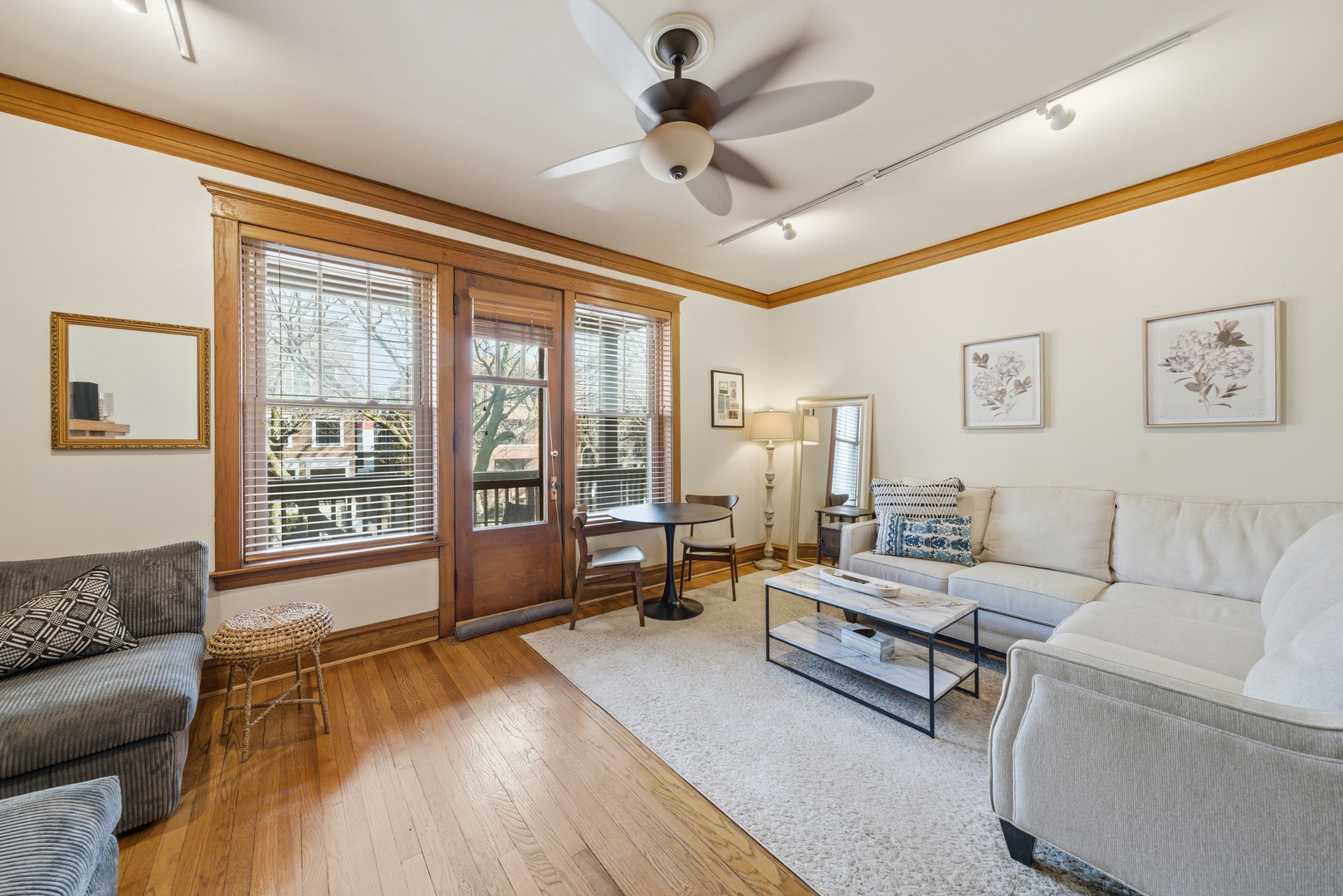 1539 West Addison Street Chicago, IL 60657 - Photo 20 of 40