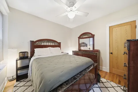 $875,000 | 1539 West Addison Street, Chicago, IL 60657