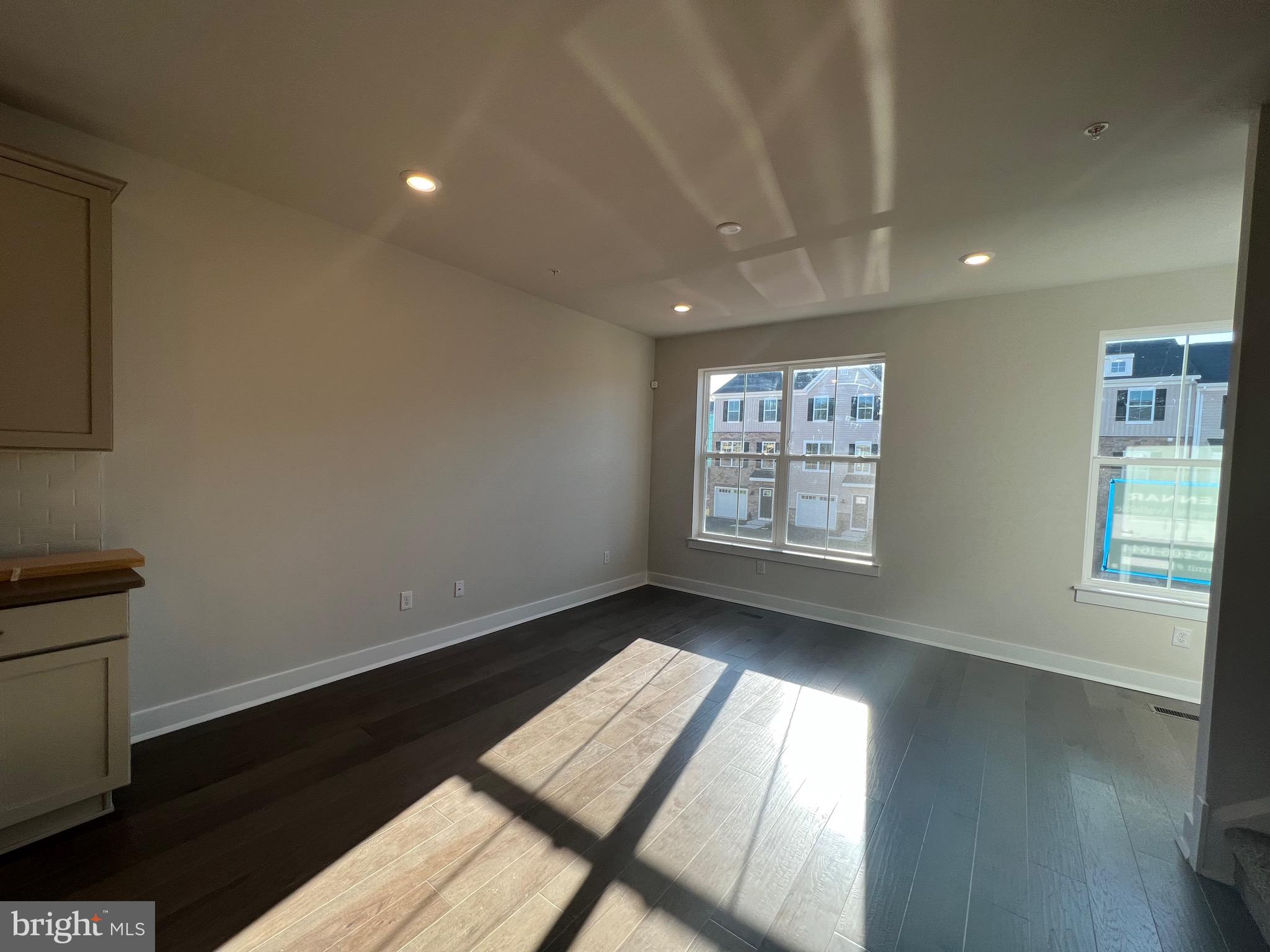 805 Pecan Road Spring City, PA 19475 - Photo 8 of 45