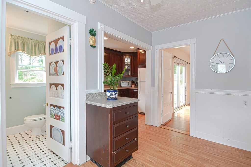 10 Riverside Place Walpole, MA 02081 - Photo 15 of 38 Gallery Image 15