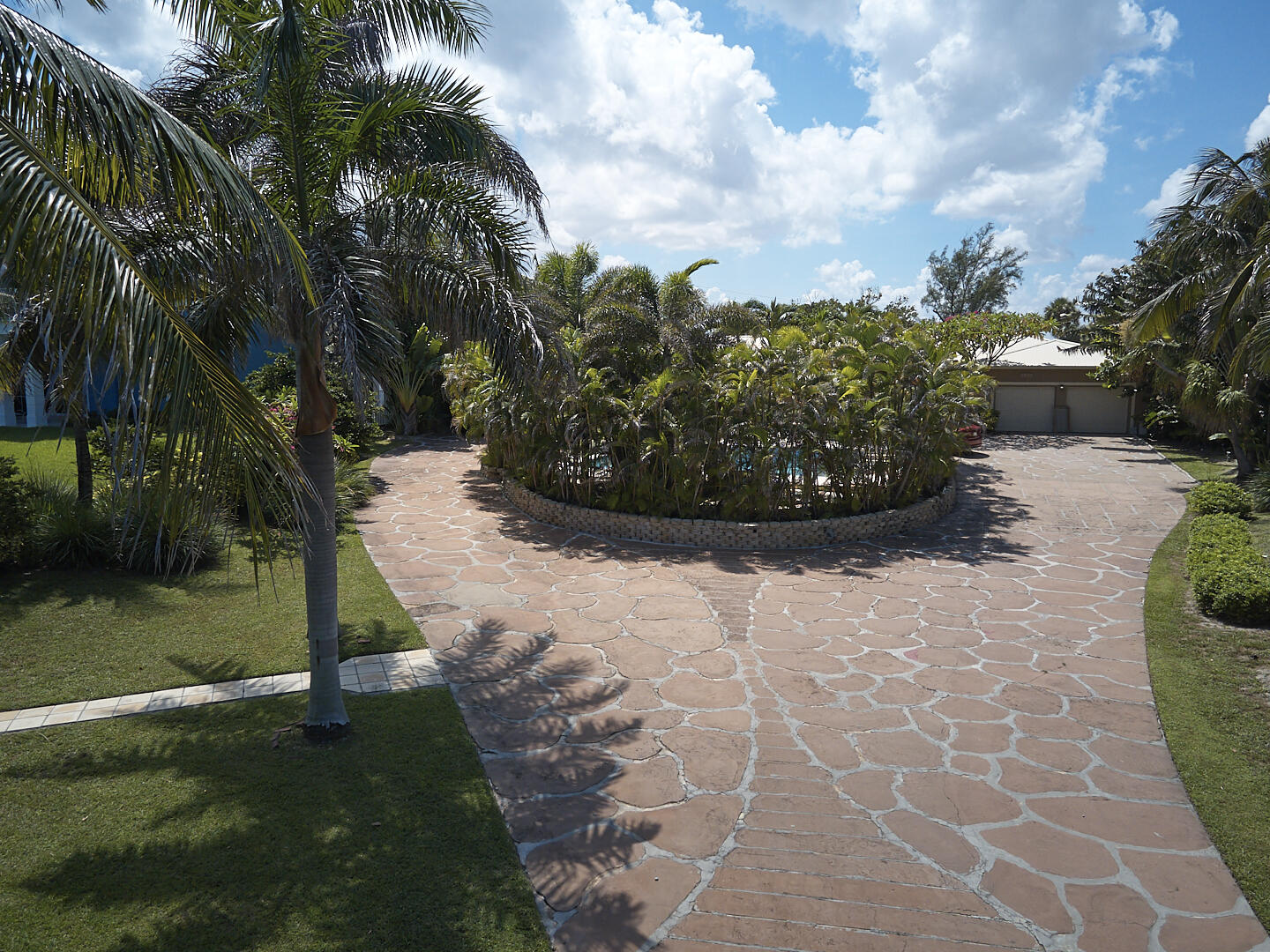 5920 North Ocean Boulevard Ocean Ridge, FL 33435 - Photo 8 of 23 5920 35