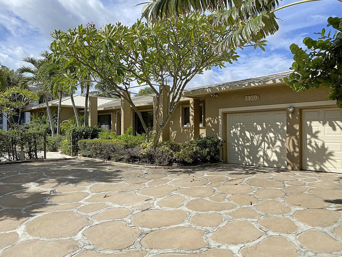 5920 North Ocean Boulevard Ocean Ridge, FL 33435 - Photo 10 of 23 5920 47