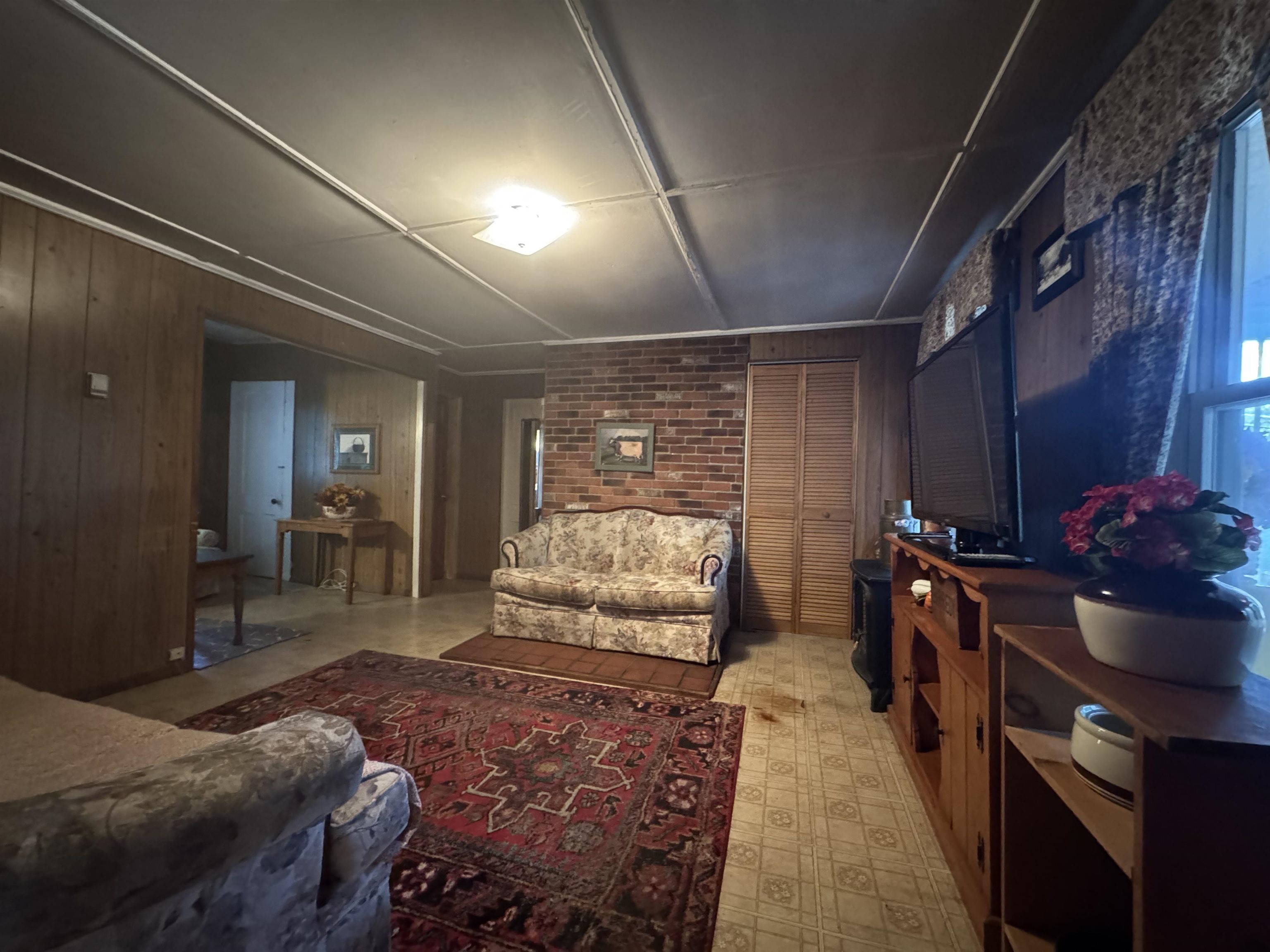 83 Rumford Street Concord, NH 03301 - Photo 13 of 17