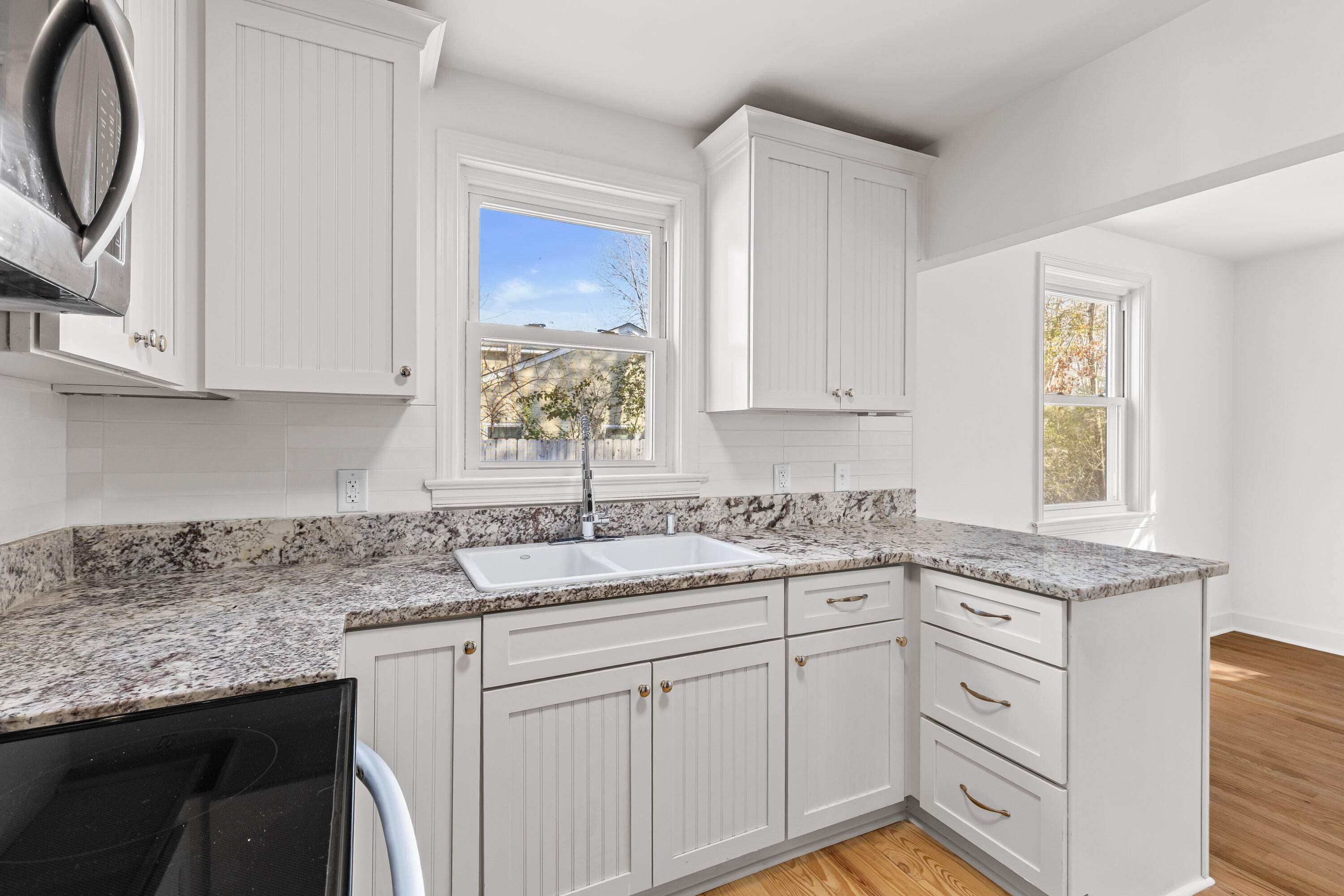 343 Howle Avenue Charleston, SC 29412 - Photo 11 of 26 343-Howle-8