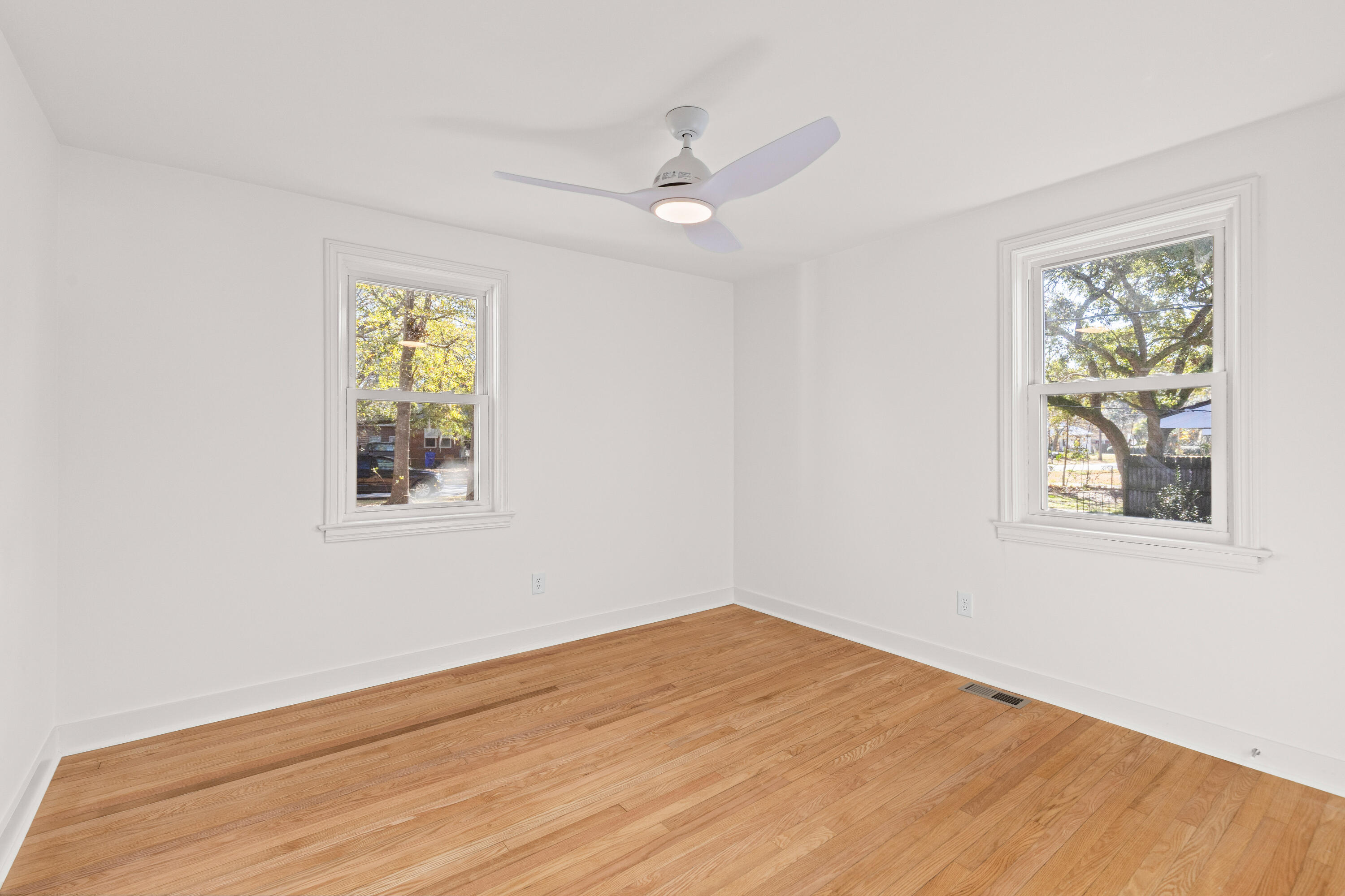 343 Howle Avenue Charleston, SC 29412 - Photo 14 of 26 343-Howle-11