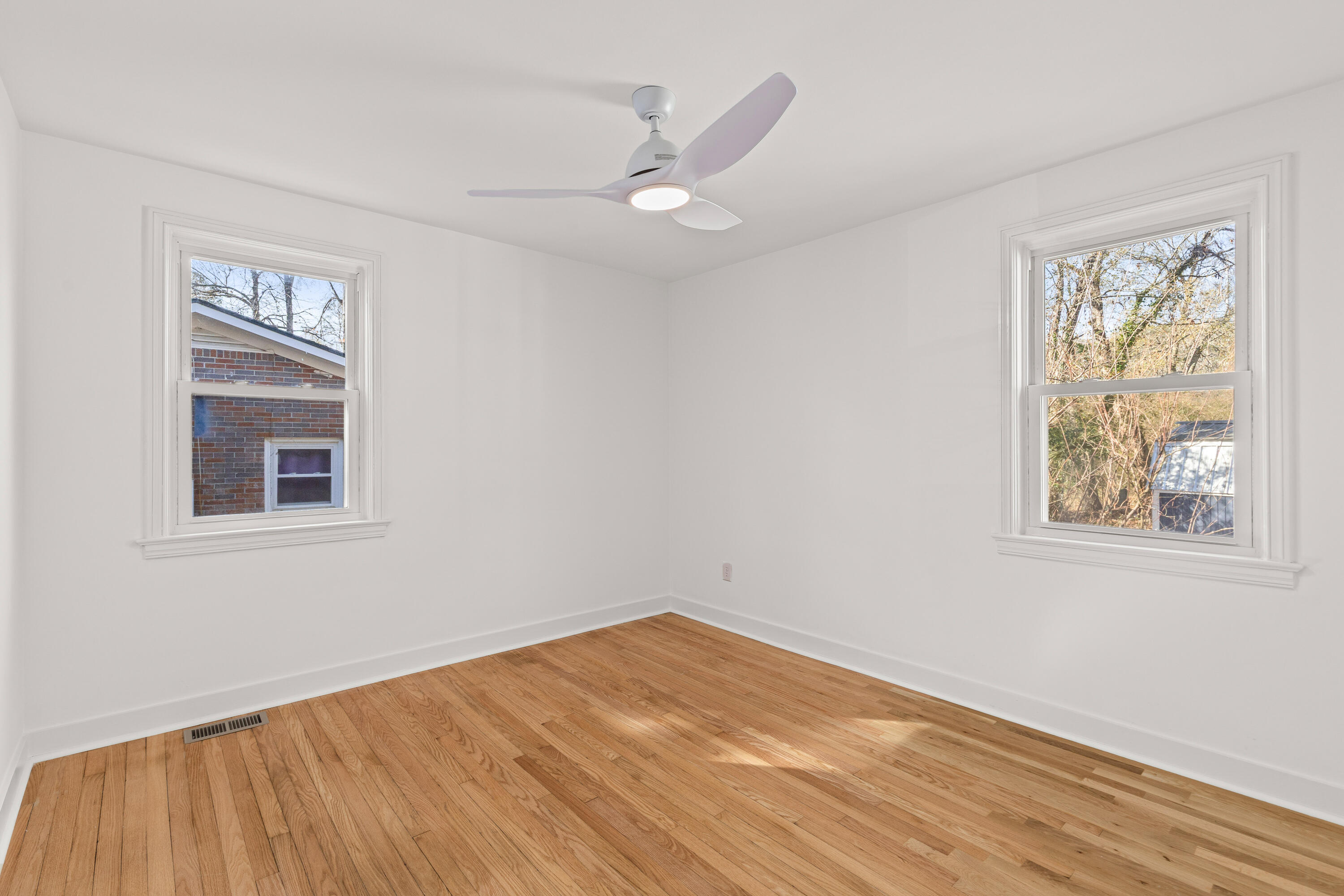 343 Howle Avenue Charleston, SC 29412 - Photo 16 of 26 343-Howle-13