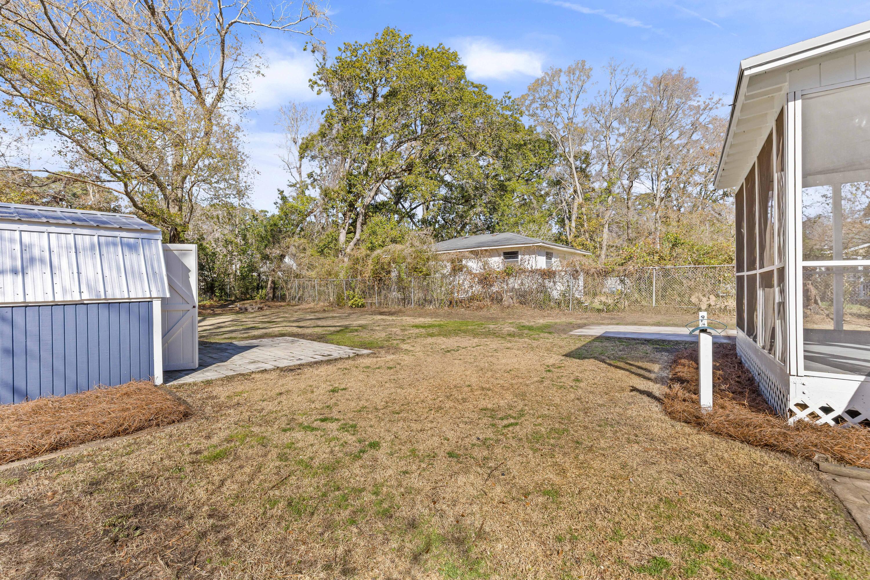 343 Howle Avenue Charleston, SC 29412 - Photo 22 of 26 343-Howle-24